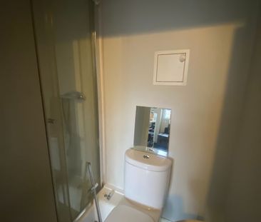 Studio Flat, Devonshire House, B3 - Photo 1