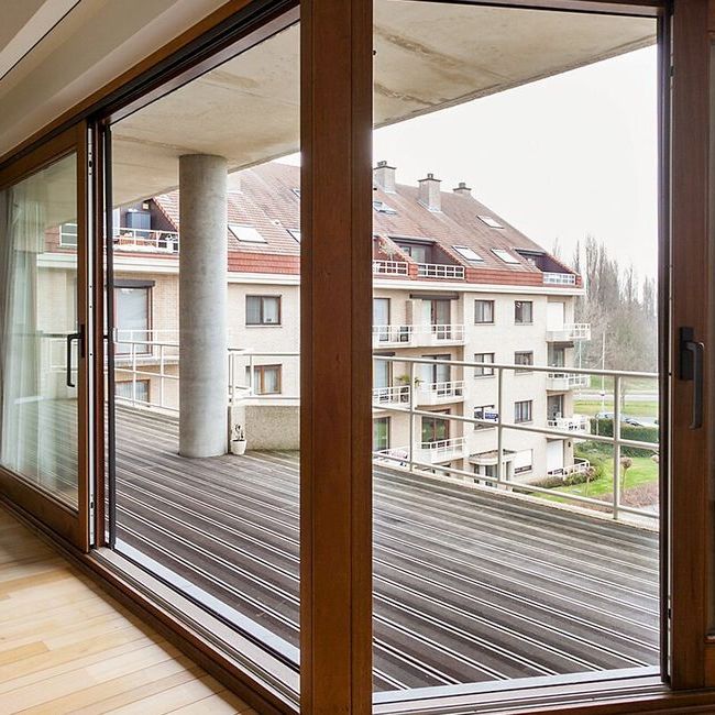 Appartement te huur in Antwerpen voor € 1.750 met 4 slaapkamers - Foto 1