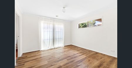 3 Bedroom Family Home in the heart of Point Cook - Photo 4