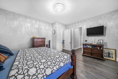 For Lease - 1215 Pondside Trail, Oakville, Ontario - Photo 3