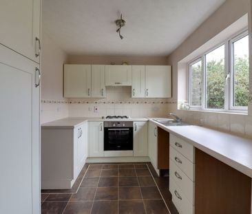 4 Bedroom - Photo 2