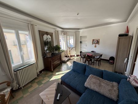 Location Appartement 4 pièces 88m² PERPIGNAN 66000 - Photo 2