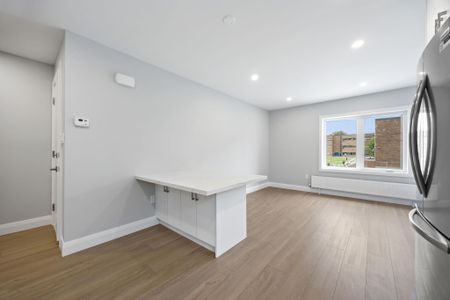 For Lease - 1731 Dufferin Street Unit# Unit 3, Toronto, Ontario - Photo 2