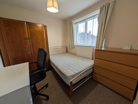 Pitchford Road, . - Photo 5