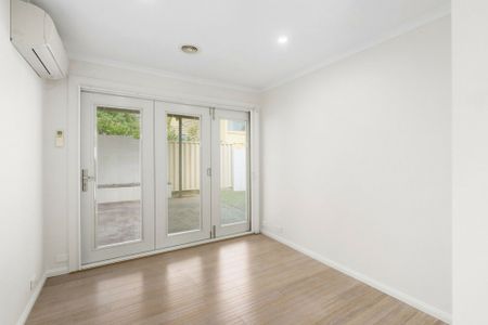 Family Home In Heart Of Bruce - Photo 4