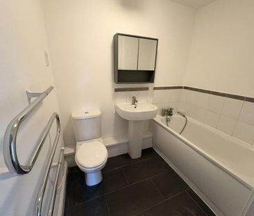 2 bedroom apartment to rent - Photo 6