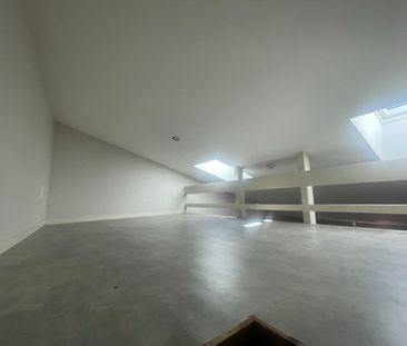 Location Appartement 1 pièce 31m² - Photo 2