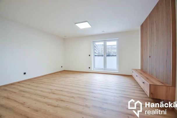 Moderní byt 2+kk, 62 m - Fotografie 1