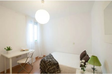 Calle de Montesa, Madrid, Community of Madrid 28006 - Photo 4