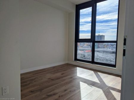 For Lease - 60 Frederick Street Unit# 713, Kitchener, Ontario - Photo 2