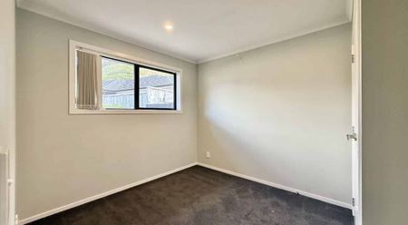 Luxury & Comfort - 4 Bedroom house - Photo 3