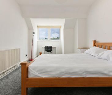 4 bedroom house share to rent - Photo 3