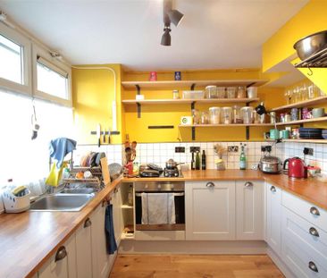 2 bedroom maisonette to rent - Photo 6