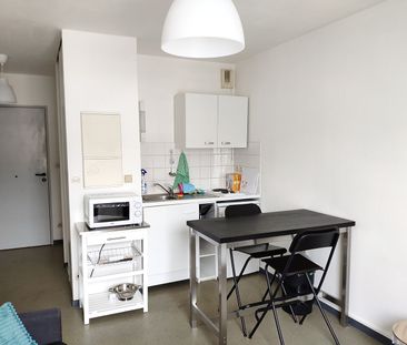 Location Appartement 1 pièce 18m² - Photo 4