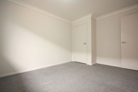 Perfect Family Home! - Photo 2