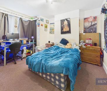 3 bedroom end of terrace house to rent - Photo 4