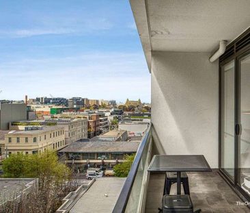 2 Bedroom Apartment - Photo 2