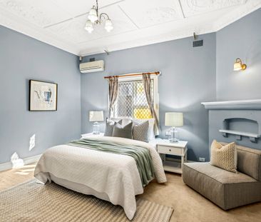 Timeless Full-Brick Family Home in the Heart of Burwood - Photo 5