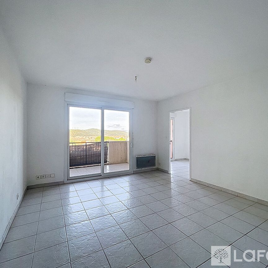 Location Appartement 2 pièces 35m² - Photo 1