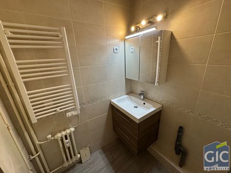 Location Appartement 2 pièces 44m² - Photo 5