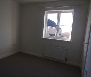 11, Poppyfields Drive, West Lynn - Photo 6