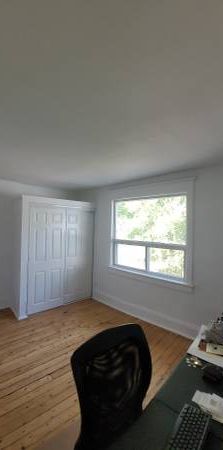 East York 3 Bedroom for Rent - Photo 1