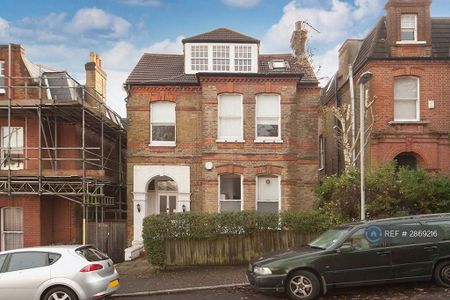 2 bedroom flat to rent - Photo 4