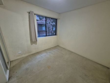 2 Bedroom Unit Within Walking Distance to Blacktown CBD! - Photo 4