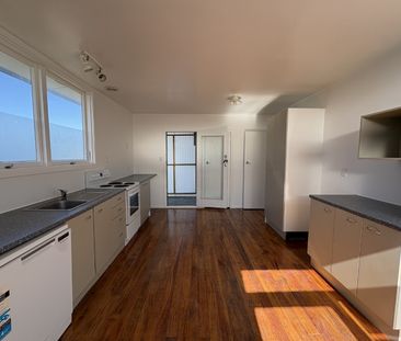 61 Te Aute Road, Havelock North - Photo 6