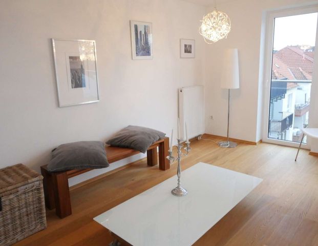 Traumhafte luxuriöse Maisonettewohnung in der Oststadt mit Dachterrasse und Internet - Photo 1