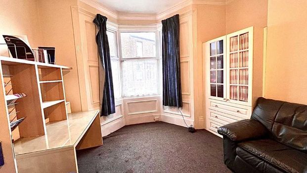 6 bedroom house share to rent - Photo 1