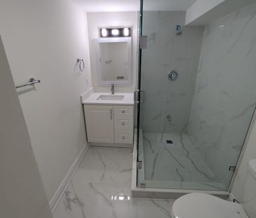 For Lease - 9 Cranley Road Unit# Bsmt, East Gwillimbury, Ontario - Photo 3