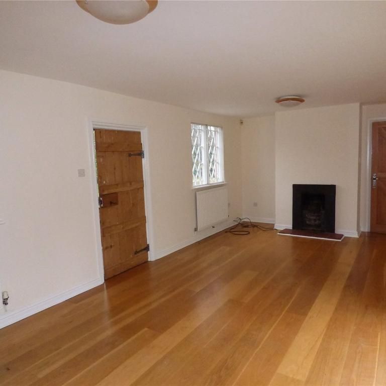 4 bedroom detached house to rent - Photo 1