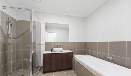 Ready To Move In! - Photo 4