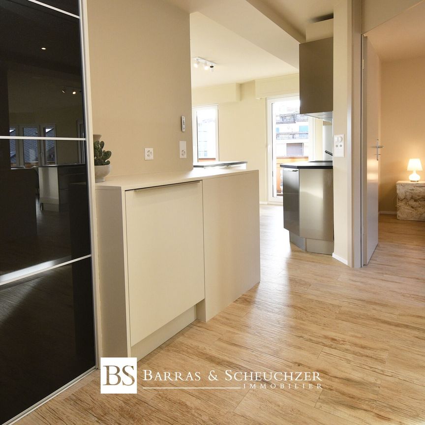 Superbe 2.5 p rénové et meublé, plein centre, rue du Prado - Foto 1