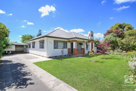 332 Beechworth Road, 3690, Wodonga Vic - Photo 2