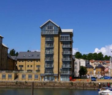 Estuary House, Port Marine, Portishead, North Somerset - Photo 1