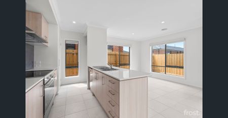 Contact Craig Frost on 0413 108 033 for a Private Inspection - Photo 4