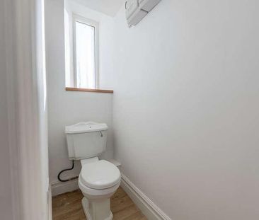 Claremont Crescent, Weston-super-mare, BS23 - Photo 3