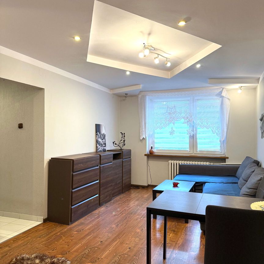 Trzypokojowe mieszkanie na wynajem, Bytom, ul. Francuska - Zdjęcie 1