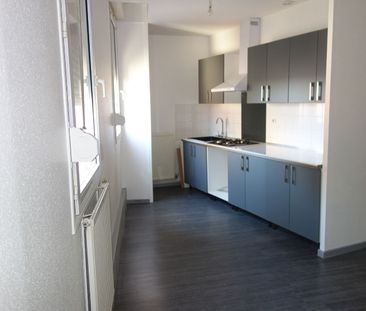 Location Appartement 2 pièces 40m² - Photo 2