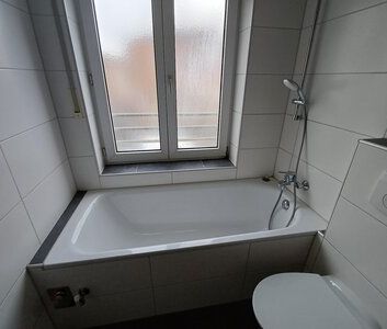 zentrale großzügige 2,5 Zimmer Wohnung - Foto 4