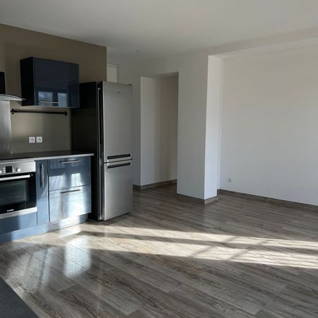 Location Appartement 2 pièces 50m² ETAMPES 91150 - Photo 3