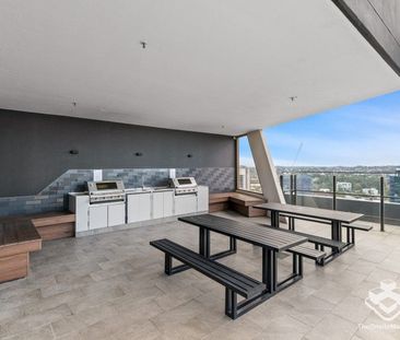 8th Floor, Stunning 1 bed 1 bath unit! - Photo 1