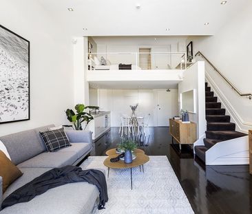 Chic, Contemporary & Cool – The Quintessential Warehouse Pad - Photo 6