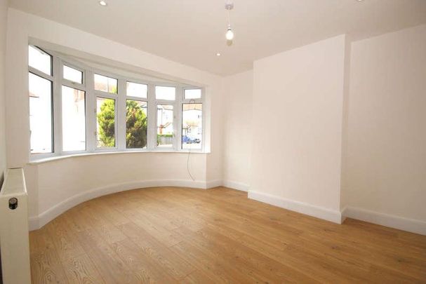 Weald Lane, Harrow, Middlesex, HA3 - Photo 1