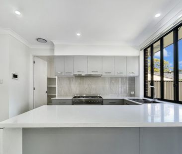 4/5 Bedroom home in convenient location - Photo 6