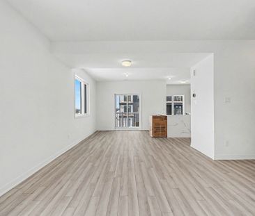 For Lease - 800 Demulcent Lane, Kanata, Ontario - Photo 5