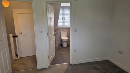 3 bedroom house to rent - Photo 3