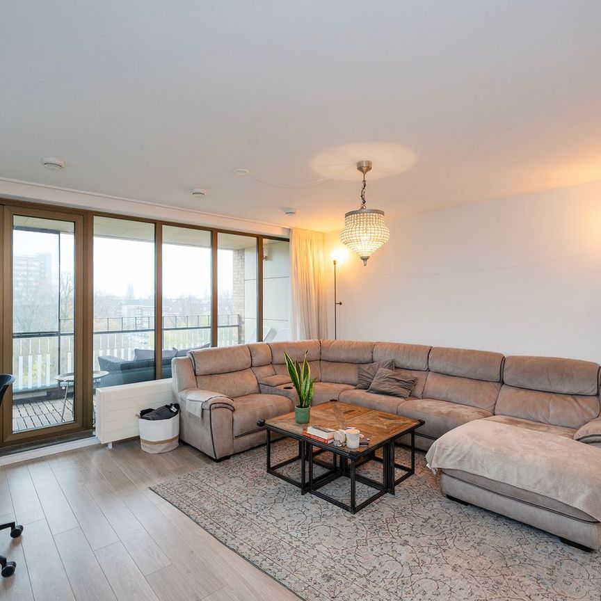 Appartement te huur: Titus van Rijnstraat 153 1058 GB Amsterdam - Foto 1